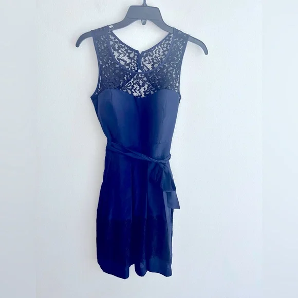 Guess | Dresses | Nwot Guess Los Angeles Navy Black Lace Sleeveless Cutout Back Tie Waist Size 6 | Poshmark Guess | Dresses | Nwot Guess Los Angeles Navy Black Lace Sleeveless Cutout Back Tie Waist Size 6 | Poshmark